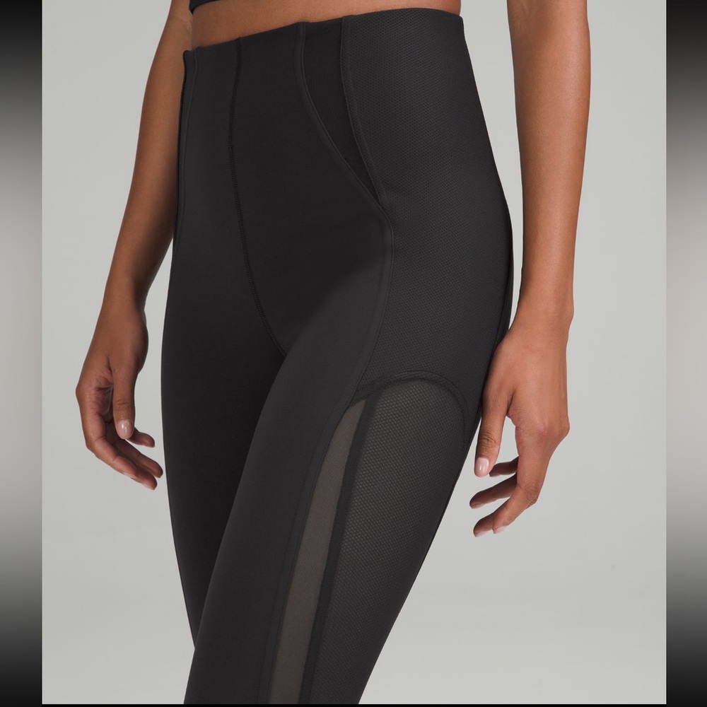 Everlux & Mesh Super-High Rise Training Tight Size 4 • Like New Condition